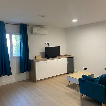 Chambre Atypique Domene Exterior photo
